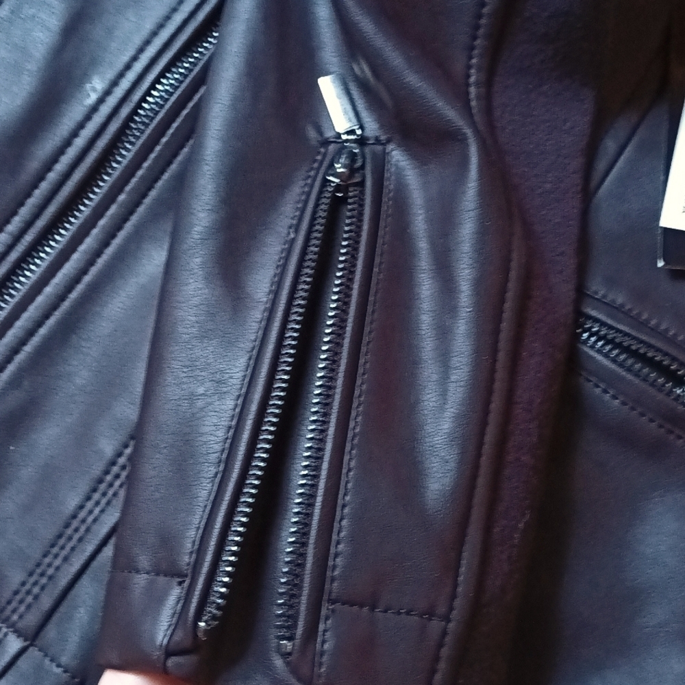NEW Mo-Ka Faux Leather Jacket Lined Zip Pockets Chocolate Burgundy Plum Small - Picture 13 of 16
